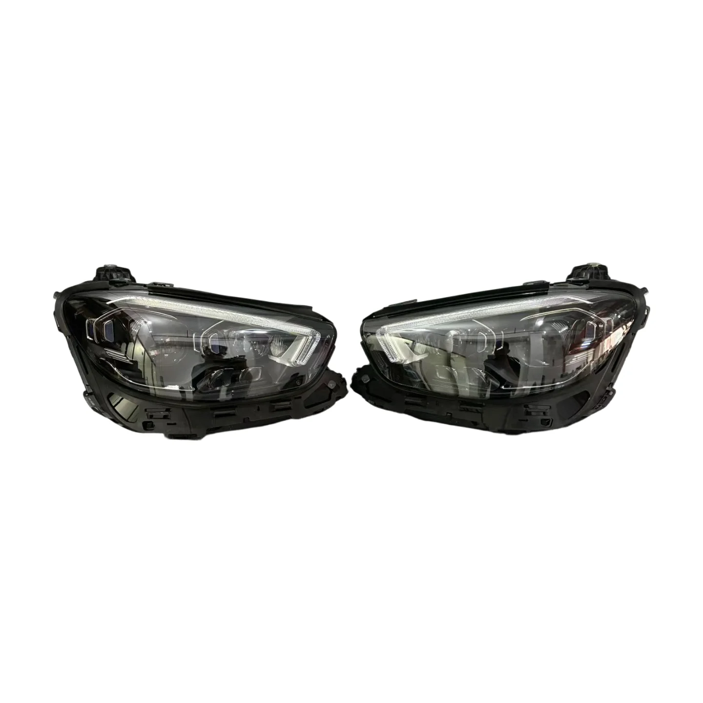 ForMercedes Benz E-Class W213 Original Geometric Multi Beam Headlight Assembly Original LED Light Source Original Disassembly As