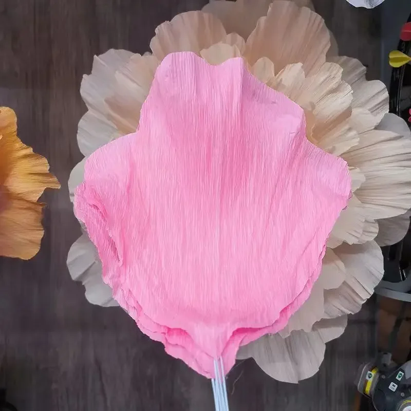 人工牡丹の花クレープ紙の花びら,10個,手作りの結婚式の装飾,誕生日パーティー,家の壁の背景