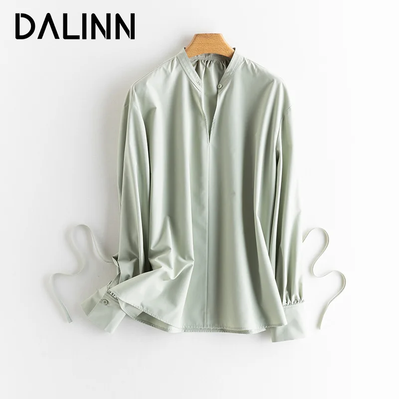 

Woman Solid Loose Blouses, Lantern Sleeved, V Neck Chic Shirts, 2023 Fall Winter New Top, White, Green, DALINN