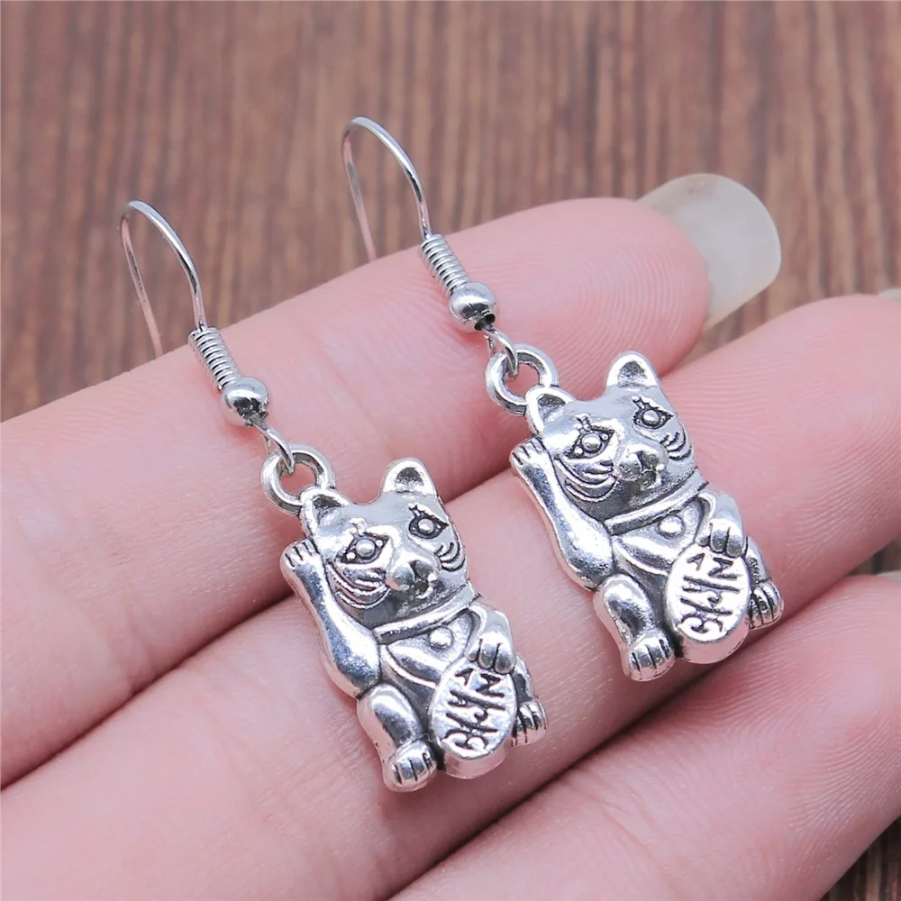 Dropshipping Drop Earrings Fashion Handmade Simple Design 2 Colors Lucky Cat Pendant Earrings