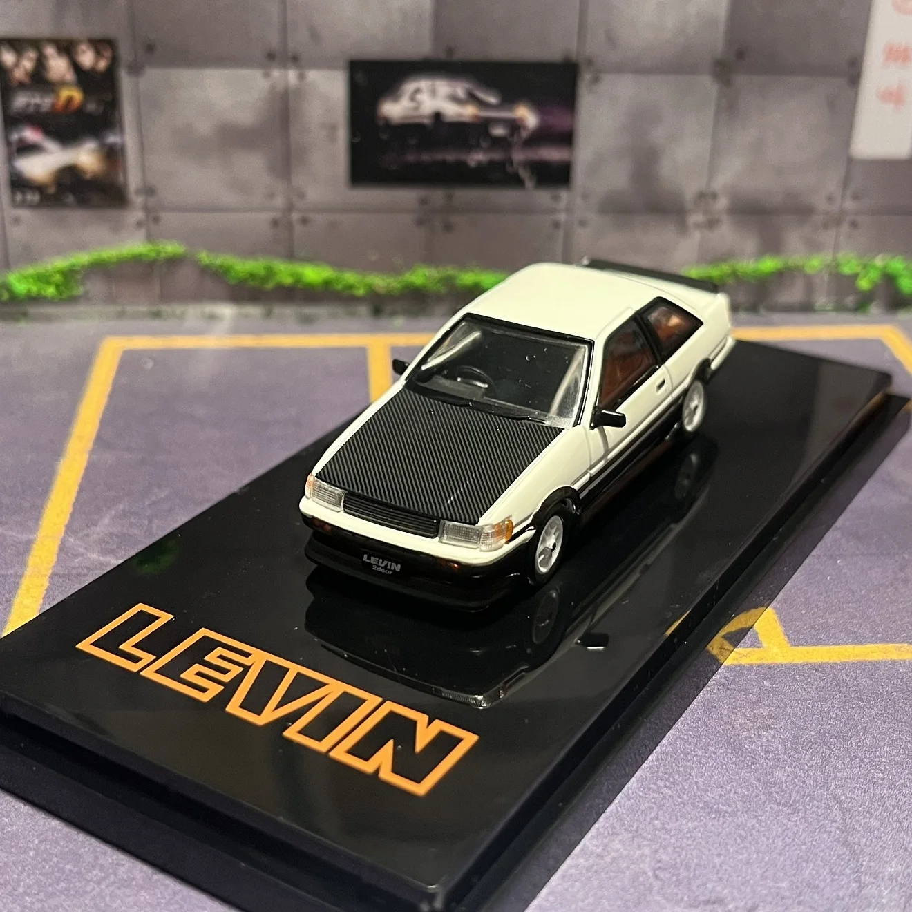 Hobby Japan 1/64 Honda Levin AE86 Corolla Diecast Auto Model