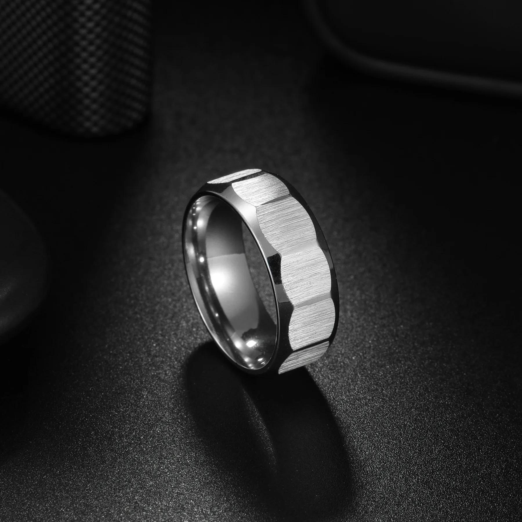 Multi-faceted Cut Ribbed Frosted Ring for Men Women 201 Stainless Steel Grooves Engagement Ring Anniversary Gift 2025 New