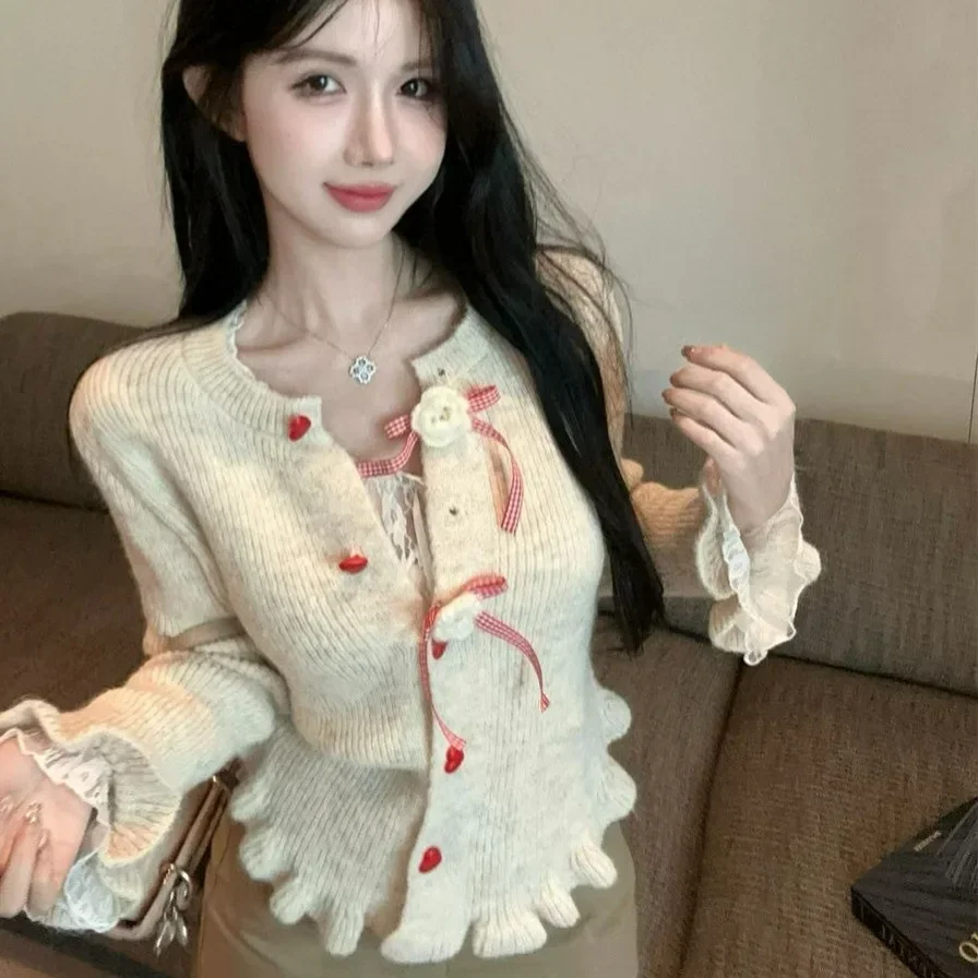 

Autumn Winter Small Fragrance Style Lace Edge French Sweet Bell Sleeve Knitwear Women's Base Layer Shirt Inner Wear Top