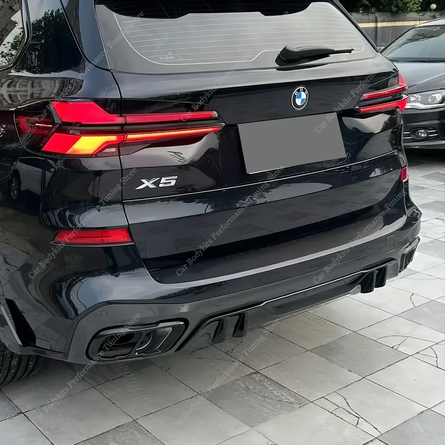 Glänzend schwarzer MP-Stil Heckdiffusor Heckstoßstangenlippe für BMW X5 G05 M50i M50d M60i M60d 40i M Sport 2019–2024 Bodykits Tuning