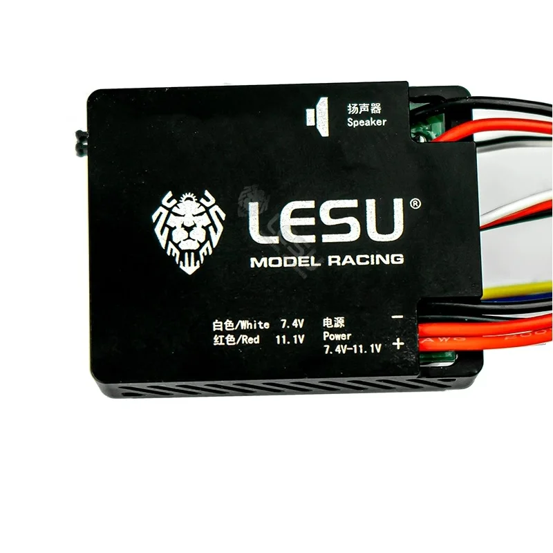 ชุดประกอบไฟและเสียงแบบรวมรุ่น LESU ตัวเรือน CNC สำหรับรถบรรทุกยุโรป L6 V6 V8 พร้อมเอฟเฟกต์เสียงสี่แบบ อะไหล่รถบรรทุก LESU