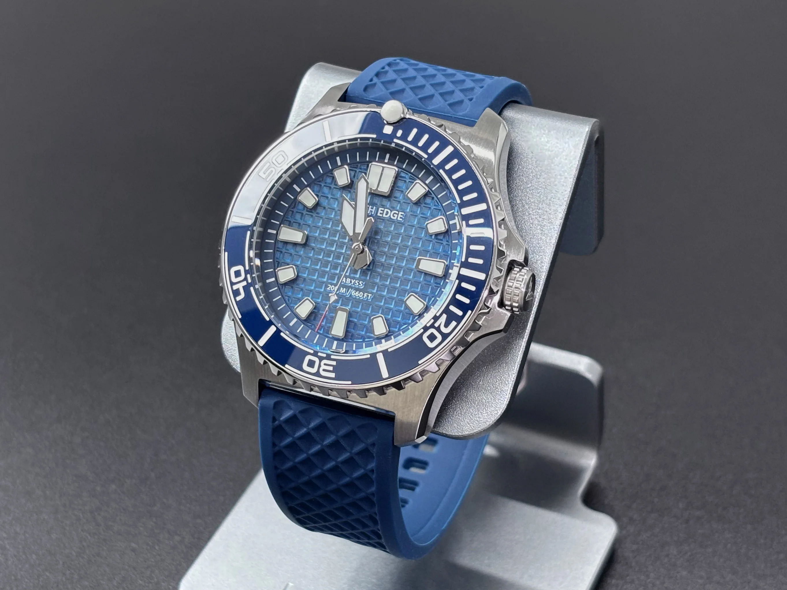 NORTH EDGE ABYSS Men Solar Powered Diving Quartz Luxury Watch 200M Waterproof Dive Sport Watches 316L Steel Case 180Day 2026New