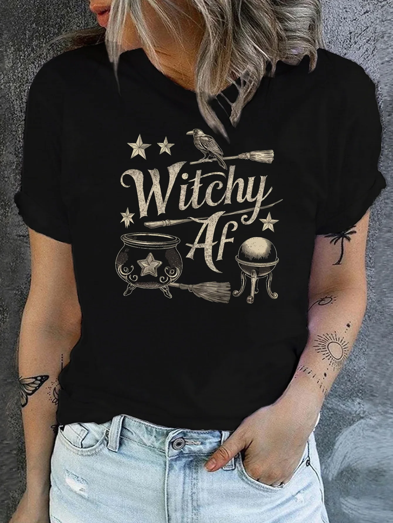 Raven Cauldron Witchy AF Print T-Shirt, Casual Crew Neck Short Sleeve T-Shirt for Spring & Summer, Women's Clothing