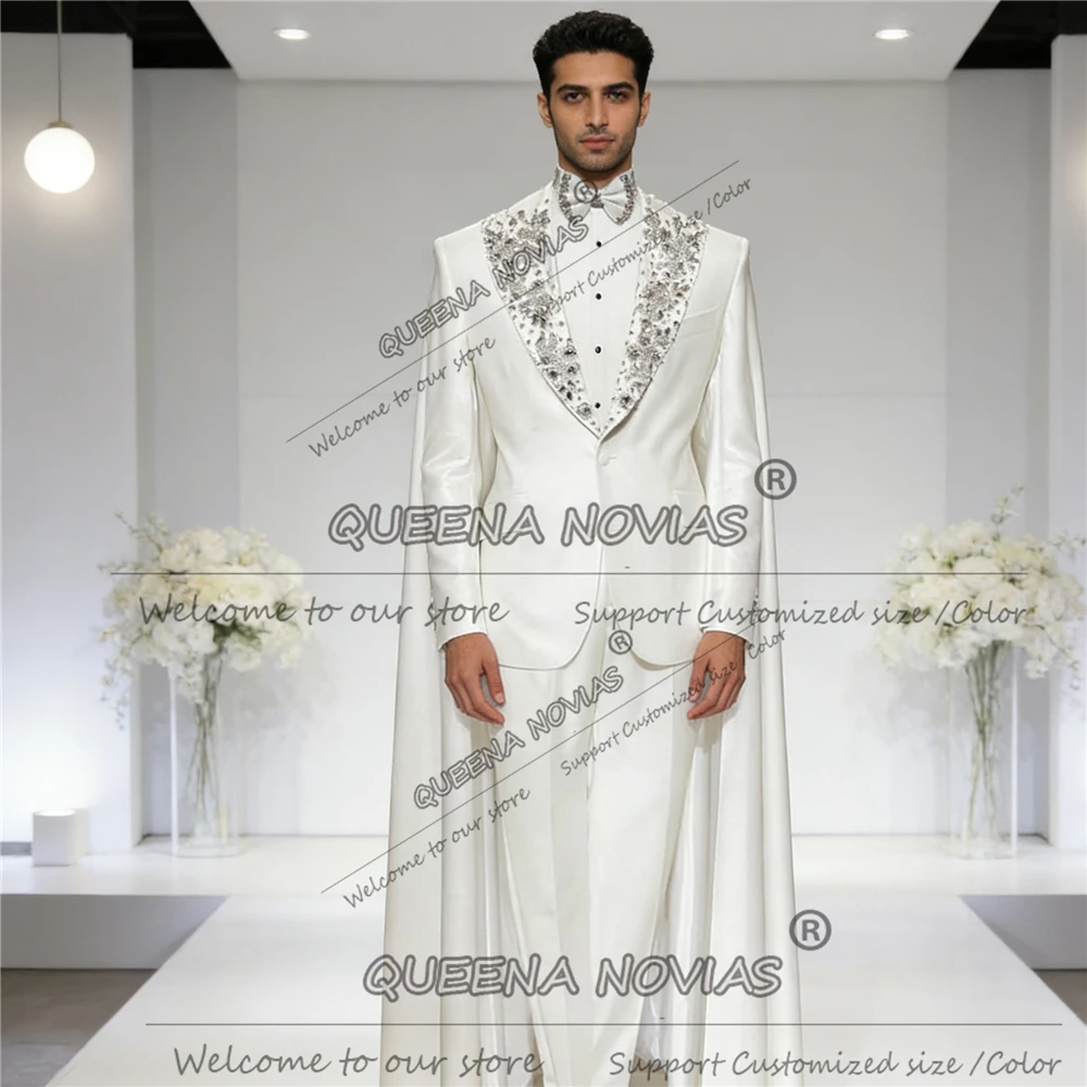 

Elegant Men Suit Attire For Wedding Beaded Stones Notched Lapel Groom Blazers With Cape Long Customized Prom Tuxedos Ropa Hombre