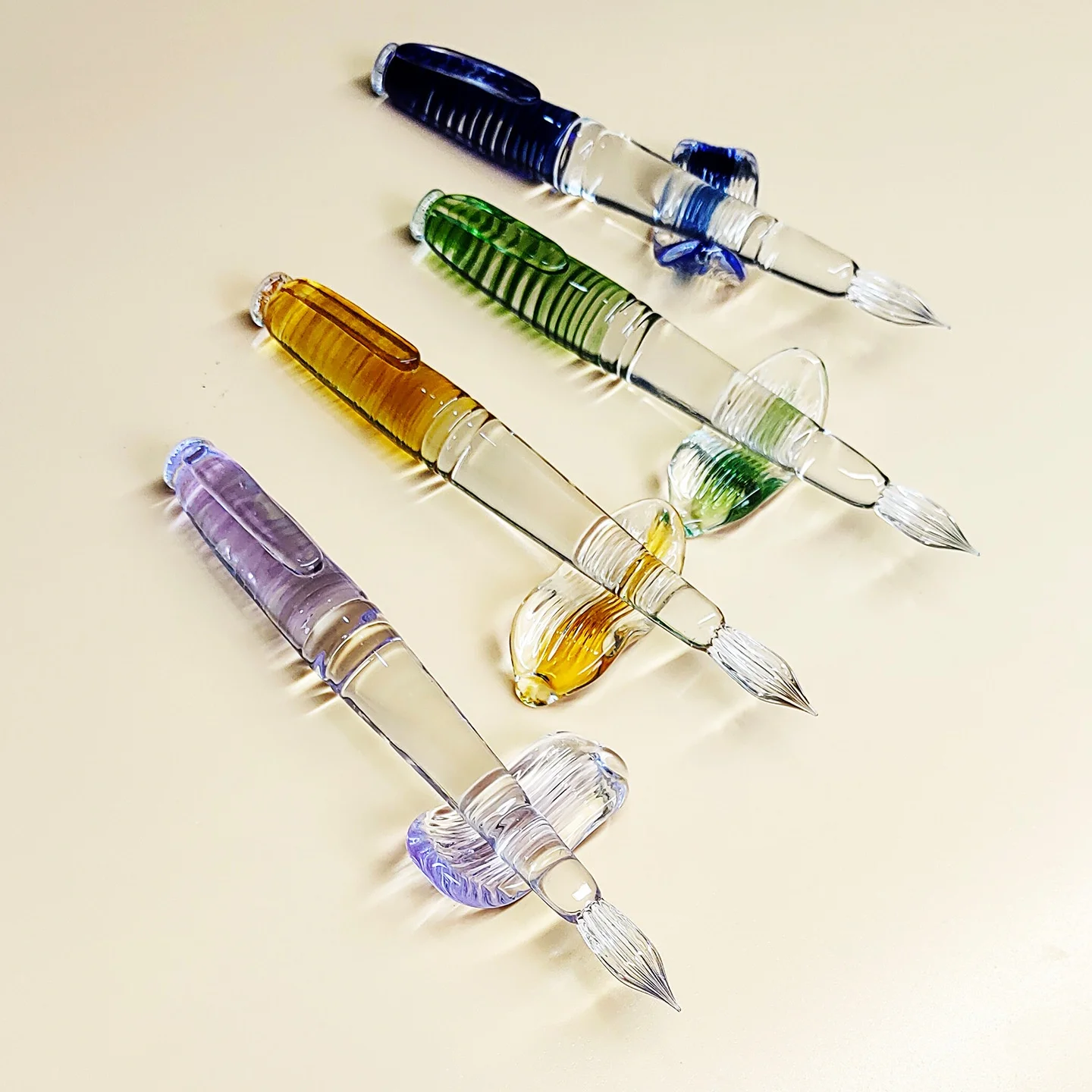 

MAJOHN Chasing Light Joyful Color Crystal Glass Dip Pen Color Ink Master Handheld Drawing Hook Line DIY Creation Pens