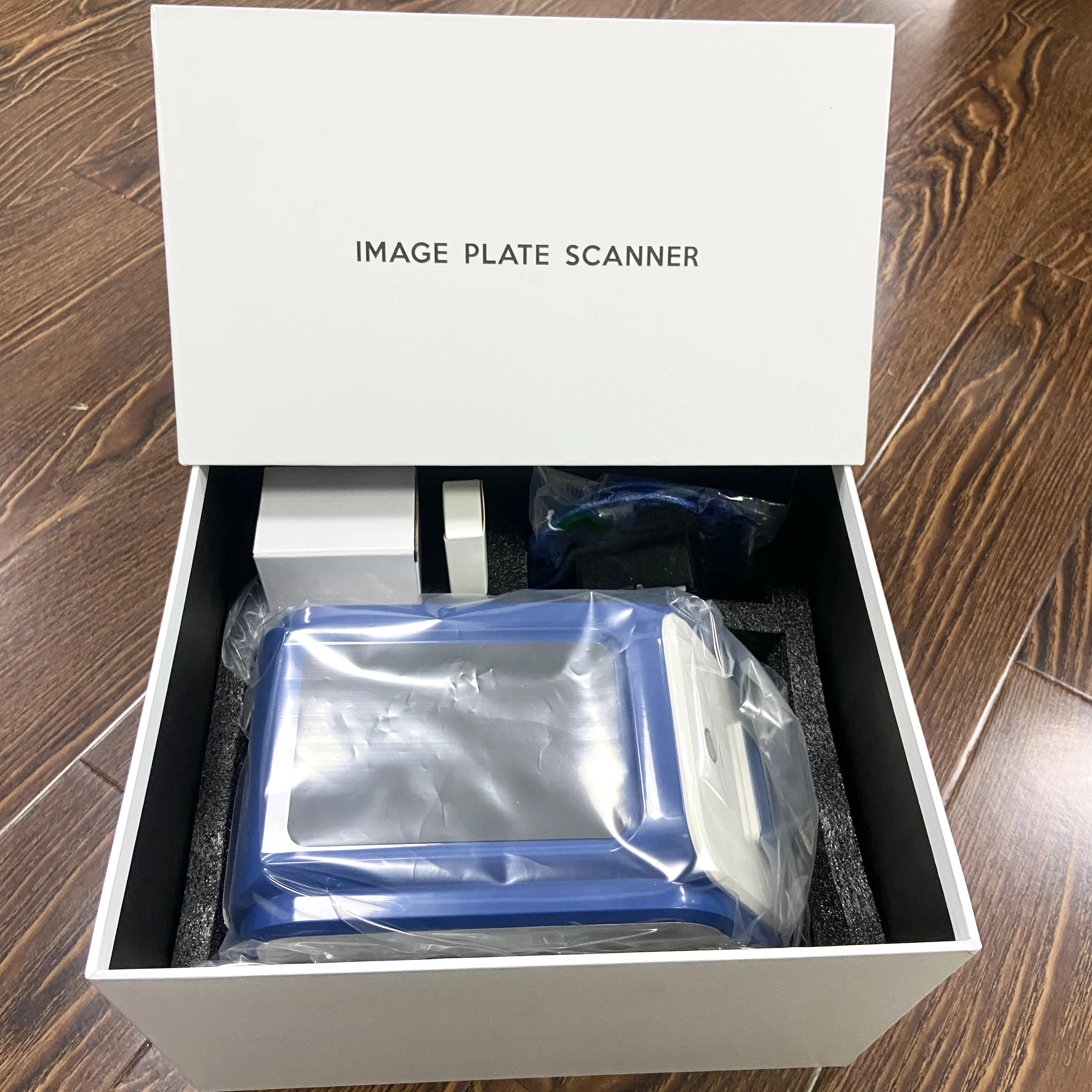 Dental X Ray Scanner  PSP Phospher touch panel Imaging Plate Scanner DS630 High-Speed Scanning Diagnostic Monitor xray