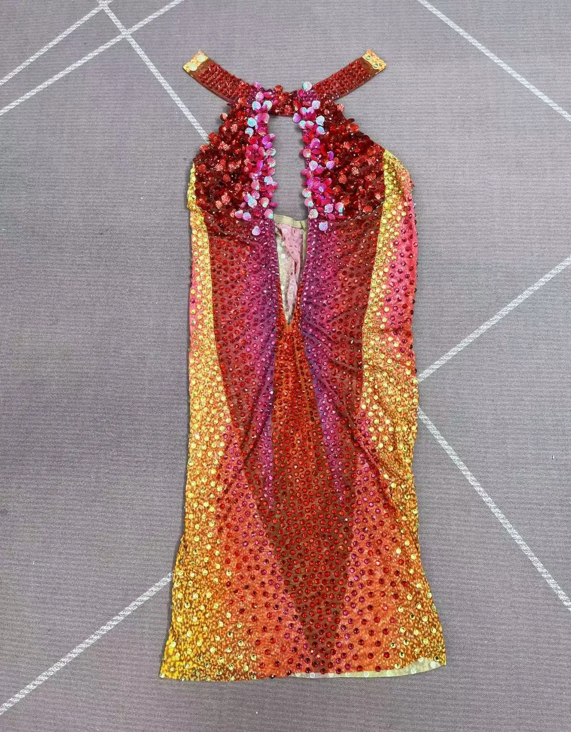 Honghaixia Luxury Gradient Hot Pink To Orange Sheer Mesh Crystal Short Dress Halter Keyhole Collar Nightclub Rave Outfit