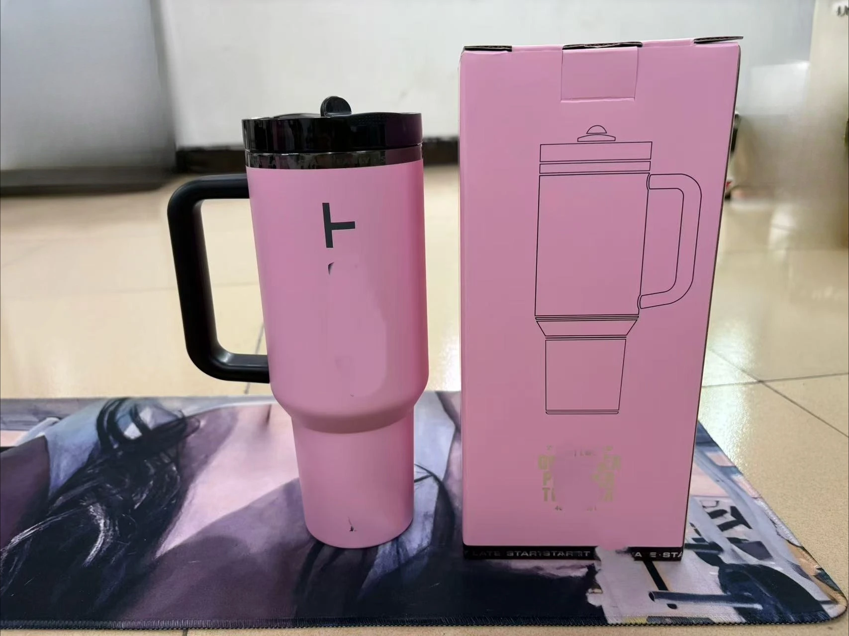 

New Generation Stainless Steel Vacuum Insulated Mug with Straw Lid, Car Mug, Travel Mug, Handle Insulated Mug, 40oz, New, 2025