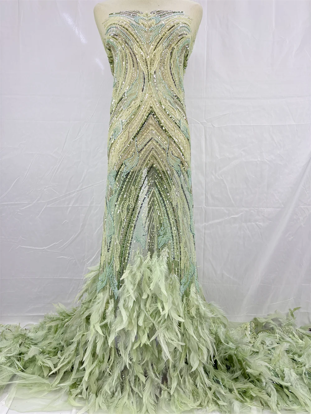 Hot sale AFrica Embroidery Sequins With real Feather High Quality With Beads Gorgeous MEsh FAbric French Tulle Net Fabric