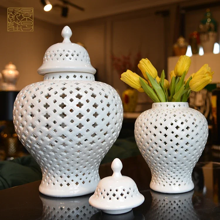 Wholesale factory direct ceramic vintage home decorative luxury antique porcelain vase