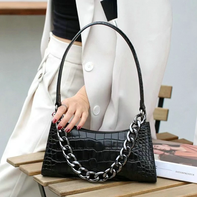 New Fashion Women's Bag 2023 Korean Style Simple Tote Bag High Quality Crocodile Pattern Cowhide Chain Underarm Shoulder Bag