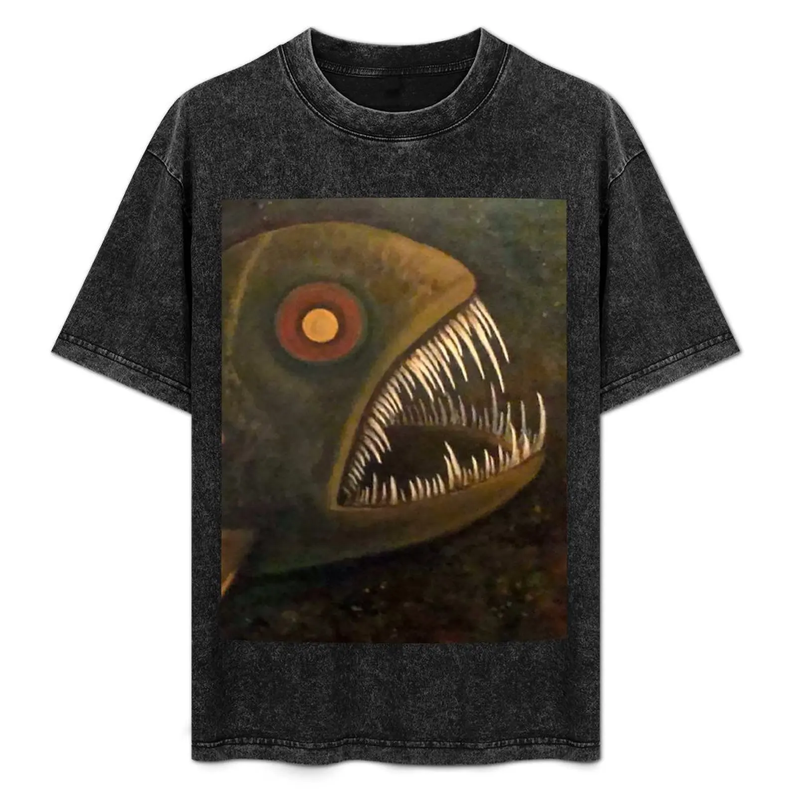

Angler Fish T-Shirt Anti-Perspiration Workout Top