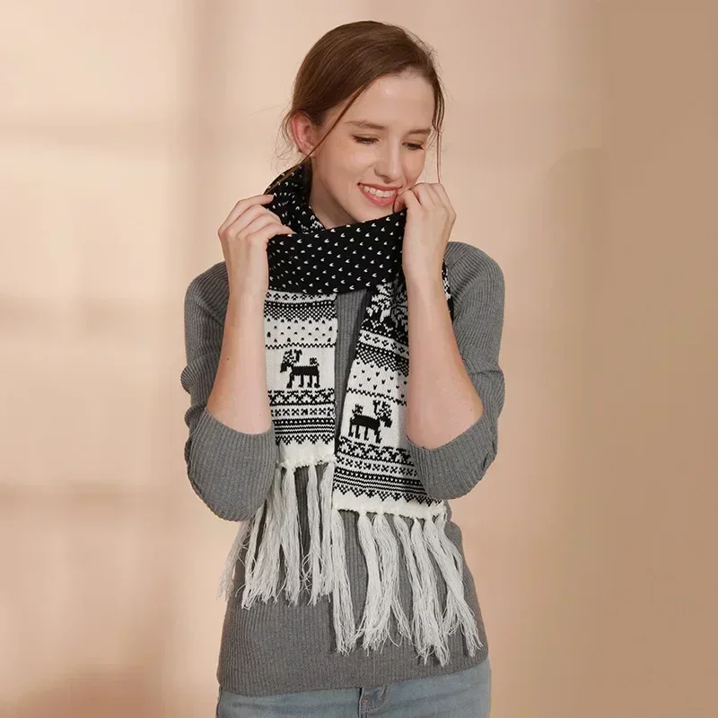 1pc Christmas Red Scarves Cartoon Reindeer Snowflake Warm Scarf Man and Woman Christmas Scarves for Women Sweet Girls Black 2024