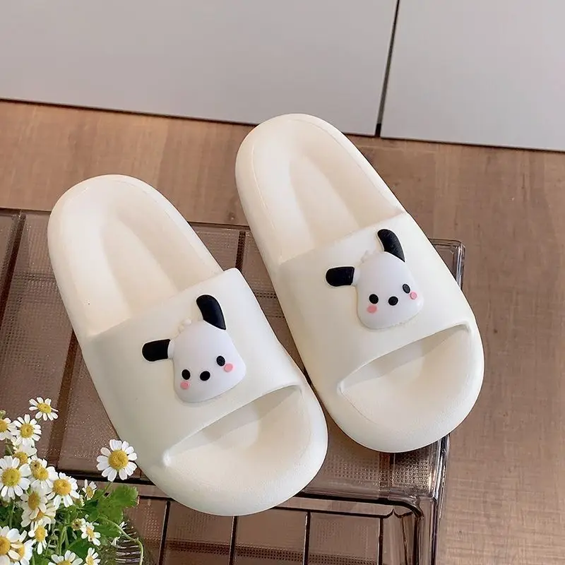 Disney Kawaii Mickey Pochacco pantofole da interno sensazione di calpestare le feci cartone animato morbido e confortevole sandali amanti scarpe per