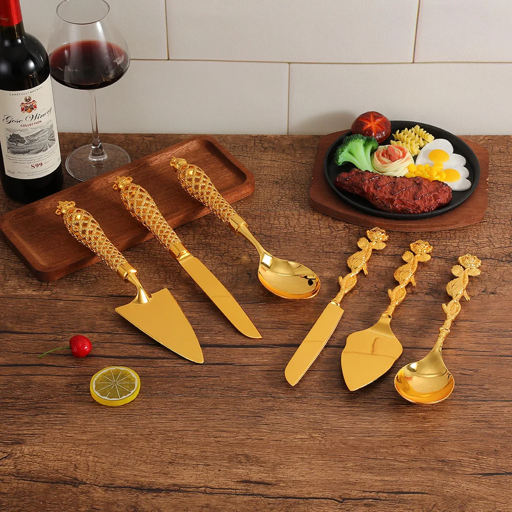 

New European tableware cake spoon knife fork shovel set court relief western tableware creative kitchen supplies