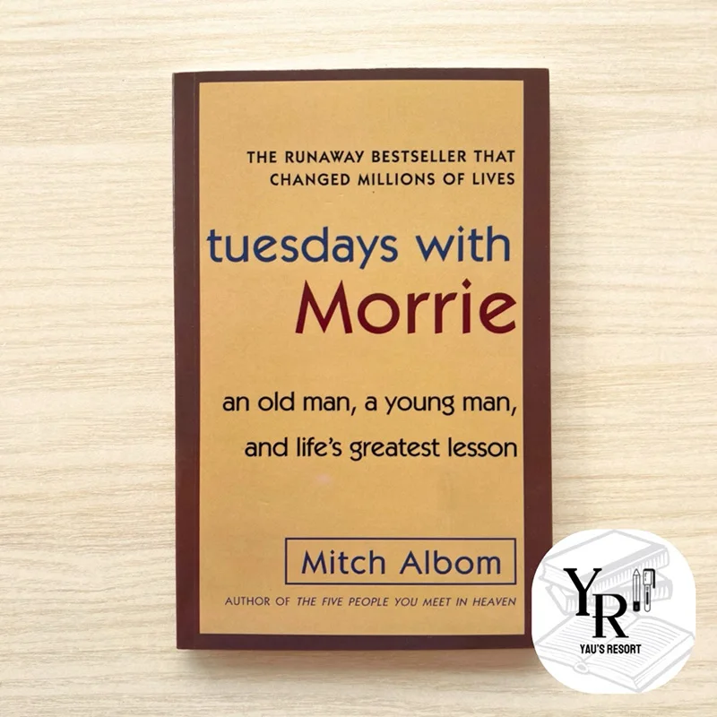 

Утоки с Морию Митч Альбом в мягкой обложке [санкционирование пяти человек, которые мы должны быть на небесах] Libros Livros