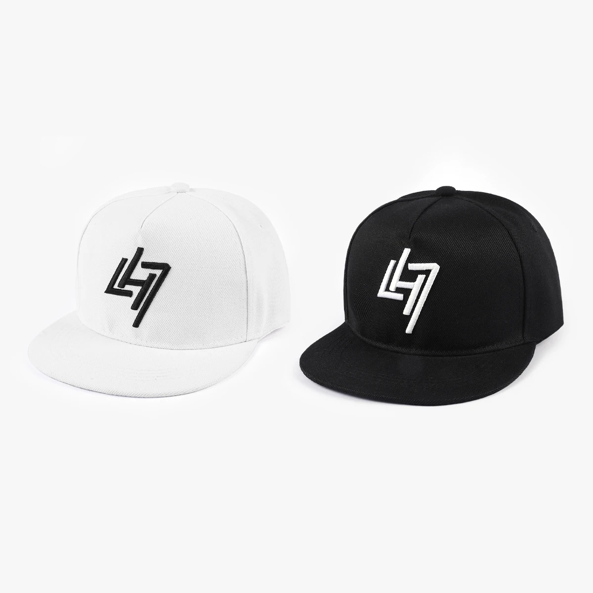 Basic Minimalist Embroidered LH7 Hard-Top Flat-Brim Baseball Cap, Suitable for Daily Outings and Casual Wear.