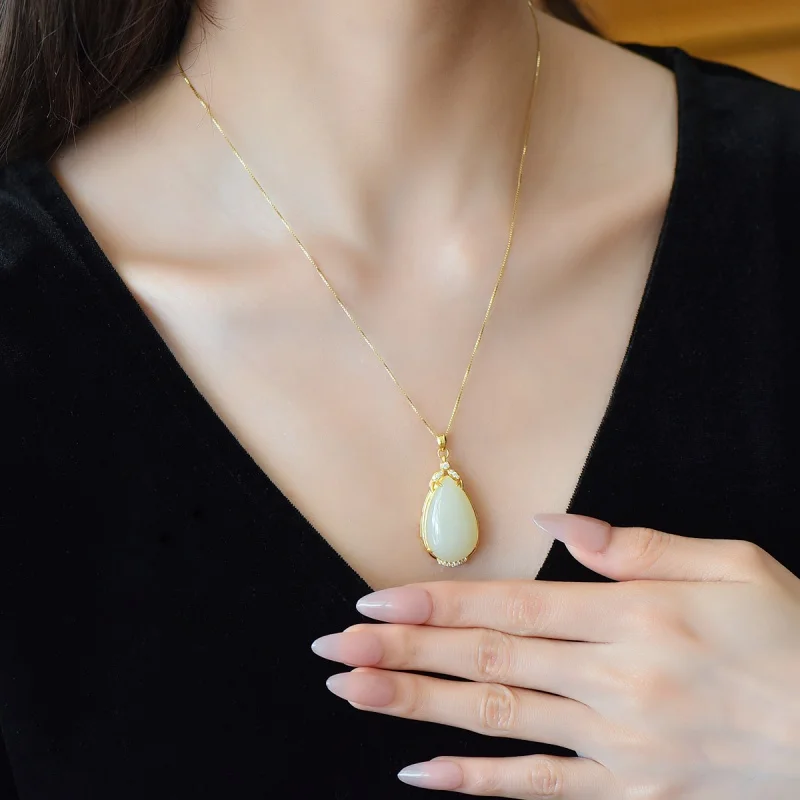 SGARIT Authentic Jadeite Hetian Jade S925 Silver 17*39mm Teardrop Pendant Fine Carving Symbolizes Gathering Water as Wealth