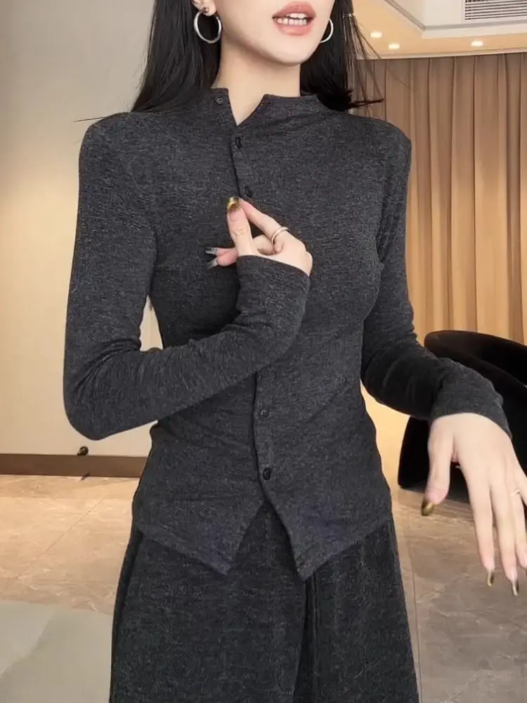 Fashionable and High-end German Velvet Long Sleeved T-shirt for Women\'s Autumn New Irregular Bottom Layer Slim and Slimming Top