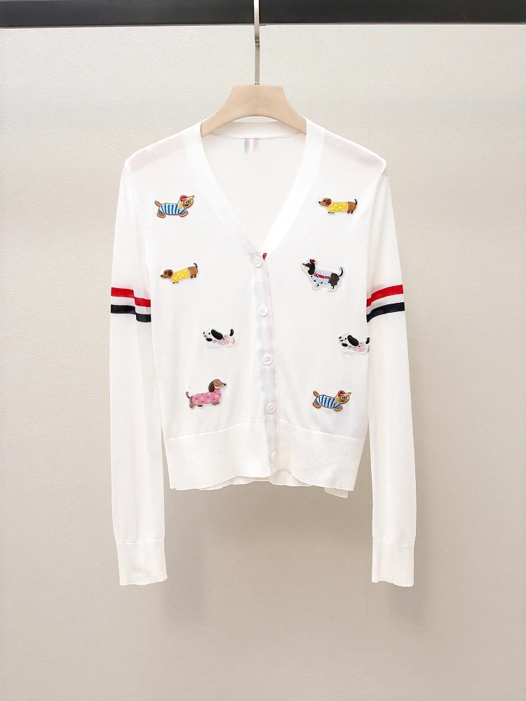 High End Women's Clothing Autumn New Style French Korean Sweet Embroidery Pattern V-neck Cardigan Knitted