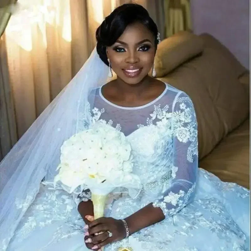 Maßgeschneiderte südafrikanische Brautkleider in A-Linie, 3/4-Ärmel, Applikationen, Knöpfe hinten, U-Ausschnitt, Übergröße, Neuankömmling, maßgeschneidert, Brida