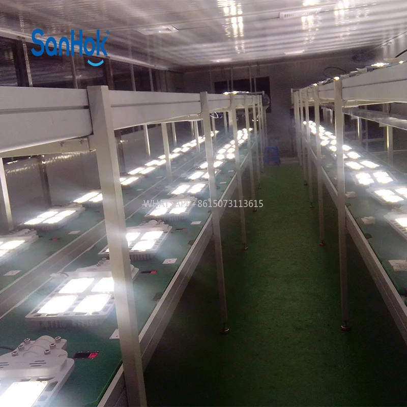 Linea di prodotti per la produzione di luci a LED semiautomatiche per l'assemblaggio di lampadine a LED