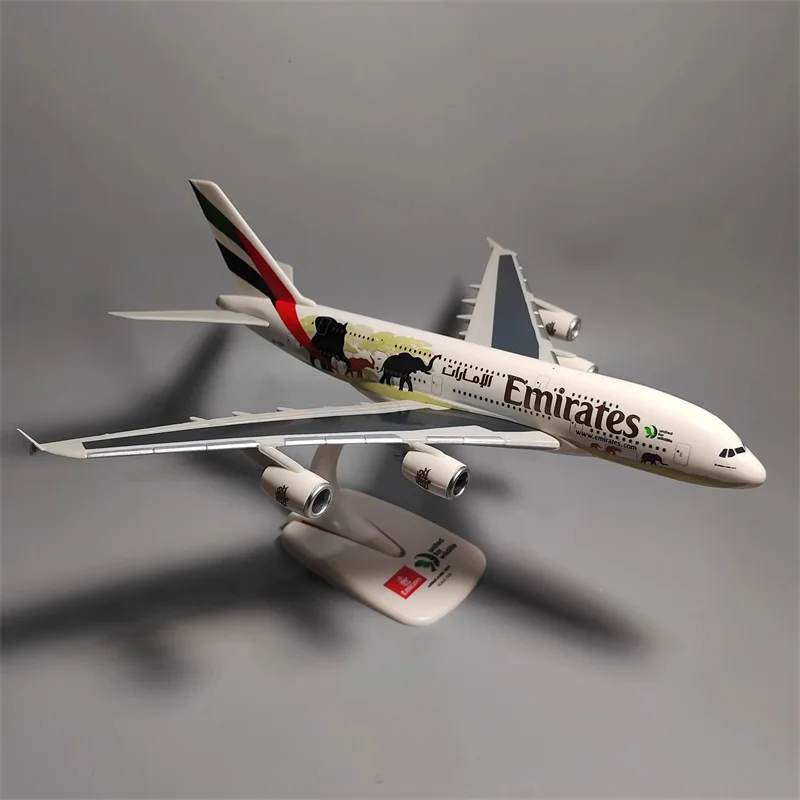 

1/250Scale A380 Emirate Wildlife Airline Aircraft Plastic ABS Assembly Plane Model Airplanes With Stand Model Collection Display