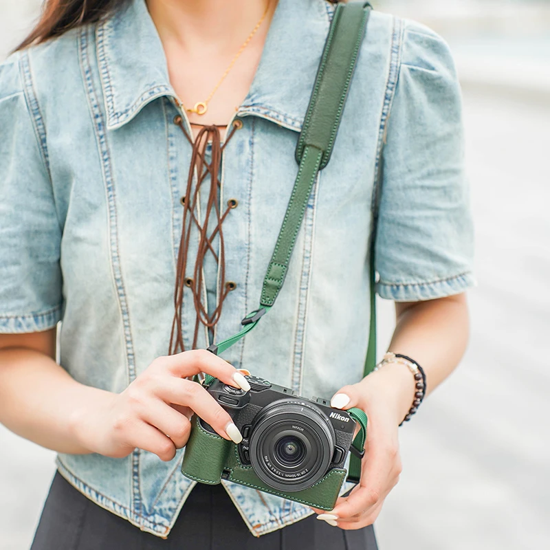 Handmade camera bag for Nikon Z30 camera protection case, cowhide base for Z50, genuine leather strap accessories