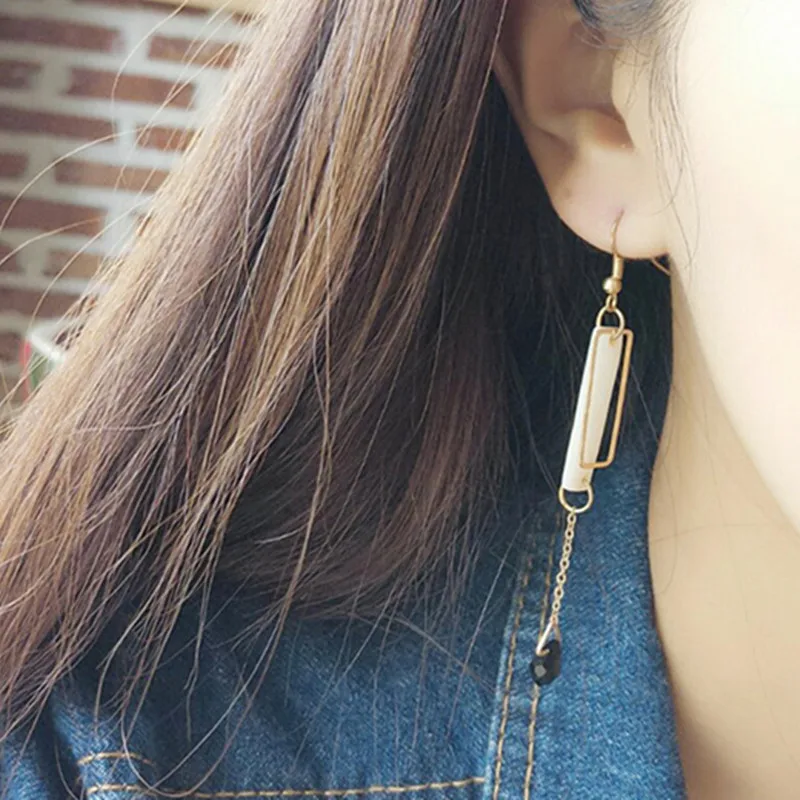 Europe And The United States 2 Colors Crystal Long Earrings For Women Girls Geometric Natural Shell Free Fall Crystal Earrings