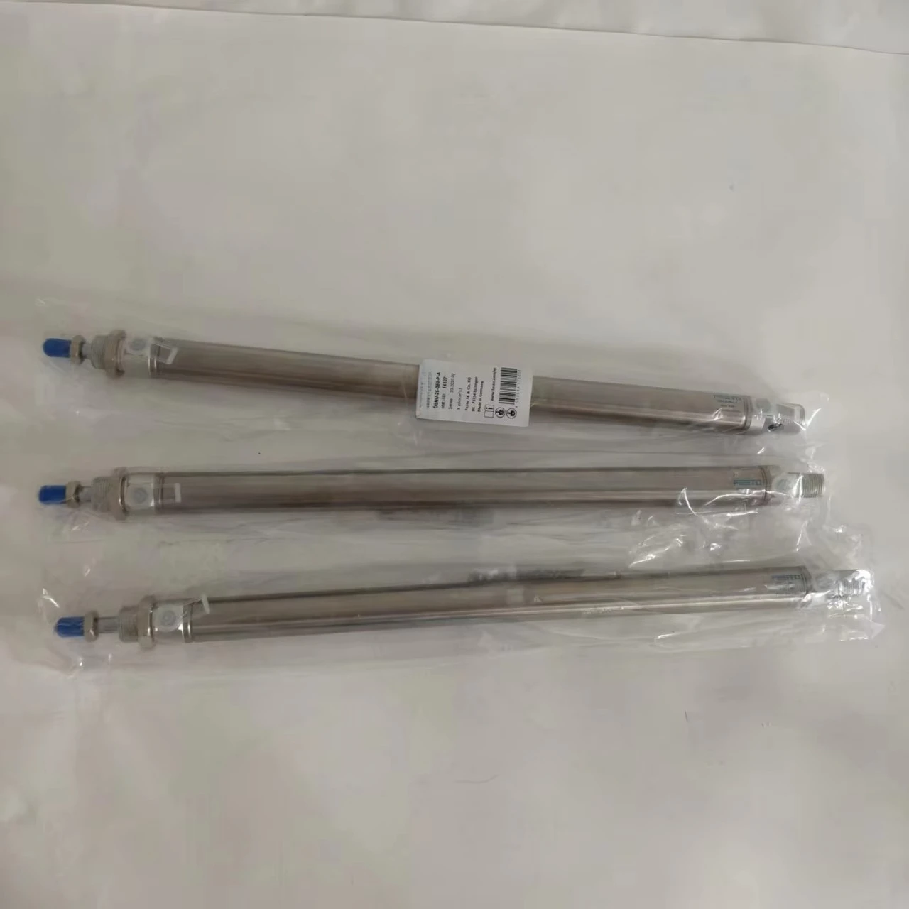 

DSNU-25-350-P-A Pneumatic Cylinder Double Acting Standard Cylinder Industrial Product