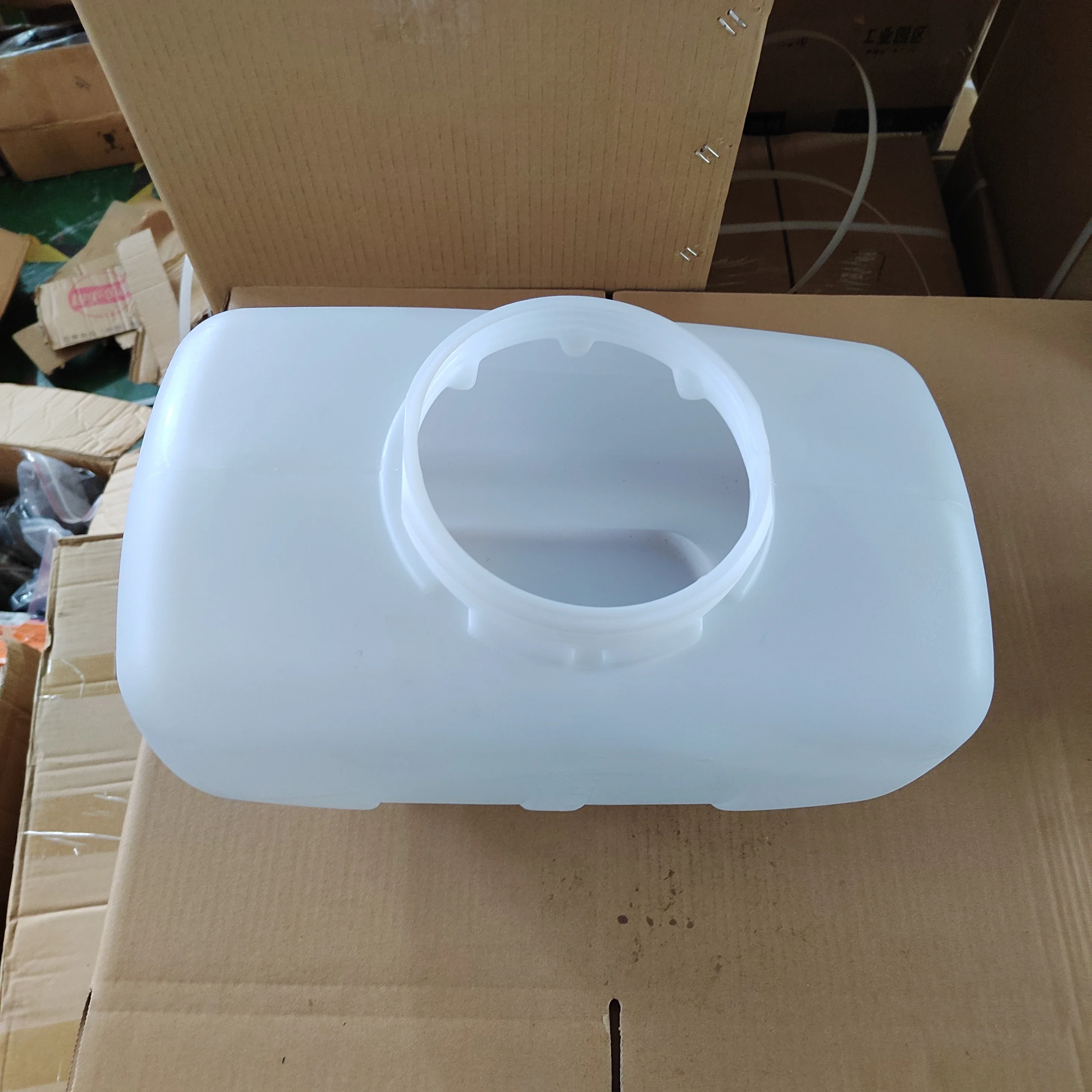 # Hot Sales High Quality FOR SR420 Container For 420 3WF-750 Mist Duster Parts 3WF-750 Container For Sale