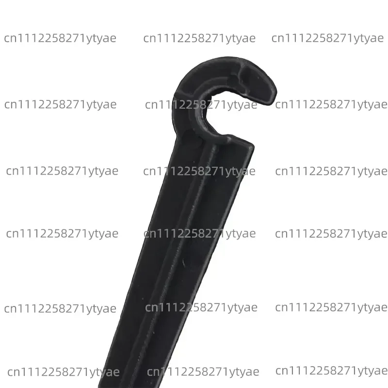 Dn7C Type Irrigation Fittings System Pipe Rack Hose Bracket Pile Dropper Bracket