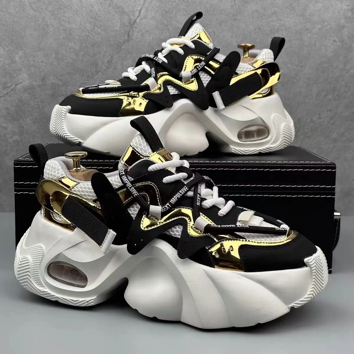 Spring Autumn New Classic Youth Breathable Sneakers Thick soled Height Increasing Soft soled Running Shoes Zapatos para hombres
