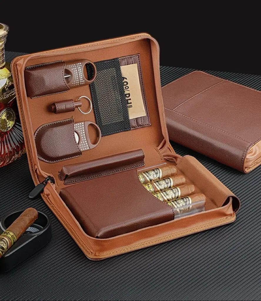 علبة مغذية للسيجار، مجموعة حافظة احتفاظ رطوبة السيجار المحمولة والمحمولة مكونة من أربعة.