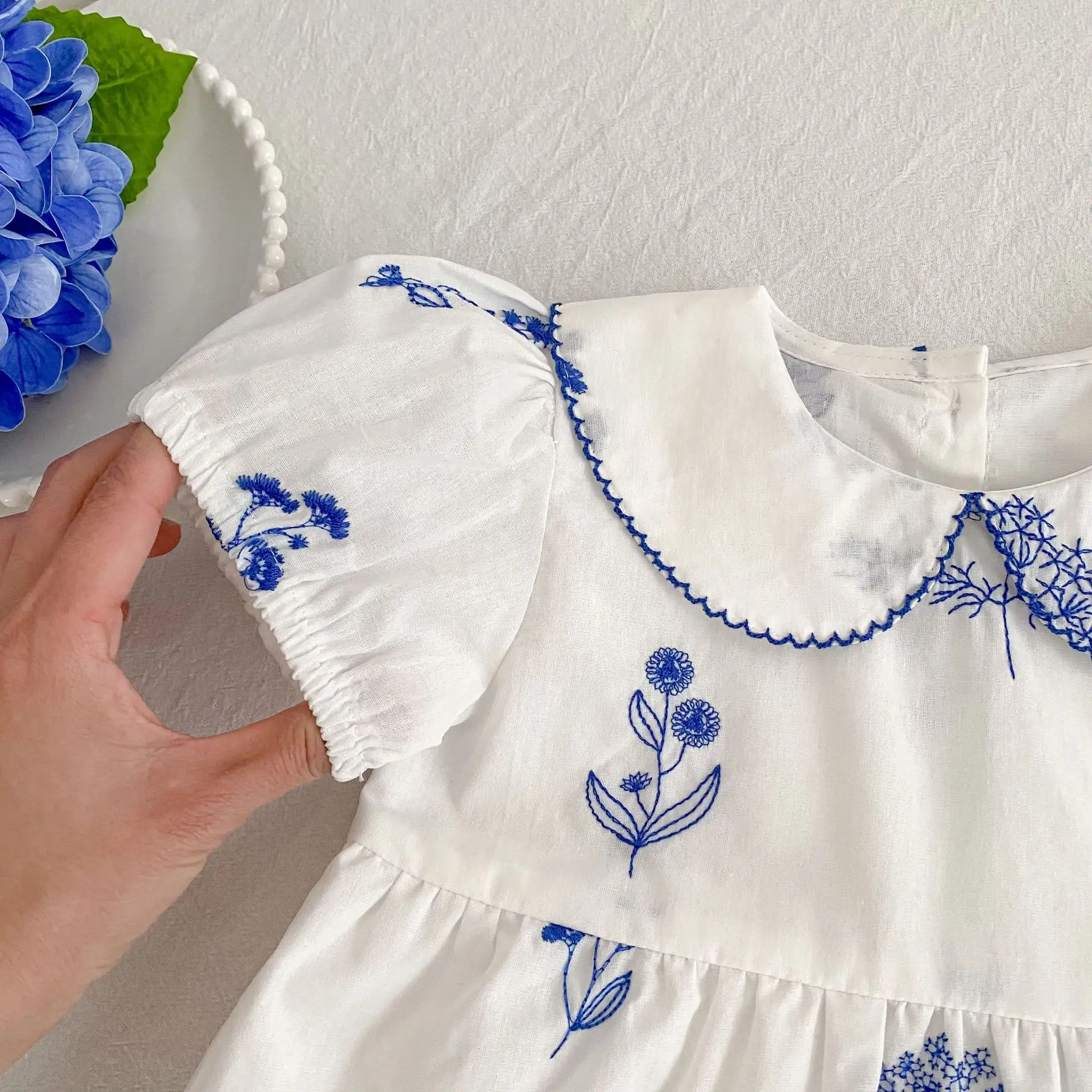 Sommer Neuer Stil 2-6 Jahre Mädchenkleid Kurzarm Babykleidung Kinderkleid Koreanisches Besticktes Mädchen Retro Schwesterkleid – Detail 18