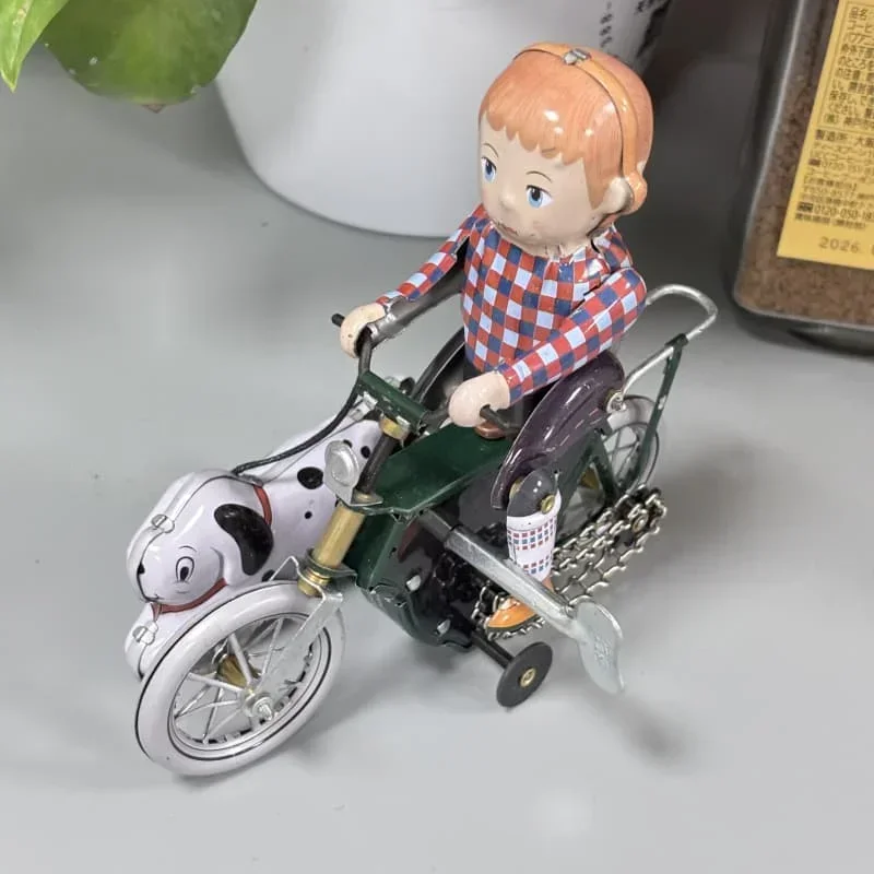 [Fun] Adult Collection Retro Wind up toy Metal Tin The boy walk the dog by bike motorcycle Clockwork toy figures model kids gift