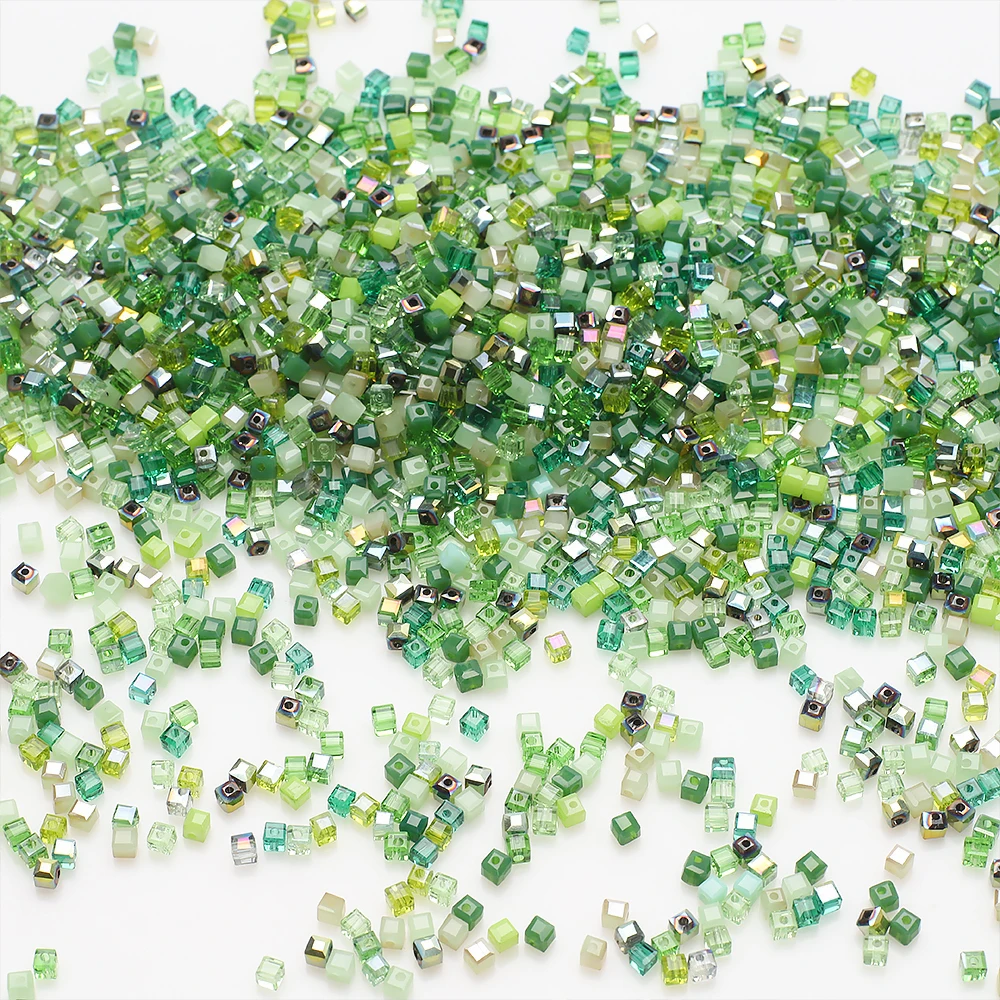 100Pcs 3mm Faceted Square Glass Bead Green Crystal Cube Beads for Jewelry Making DIY Necklace Bracelet Garment Accessories