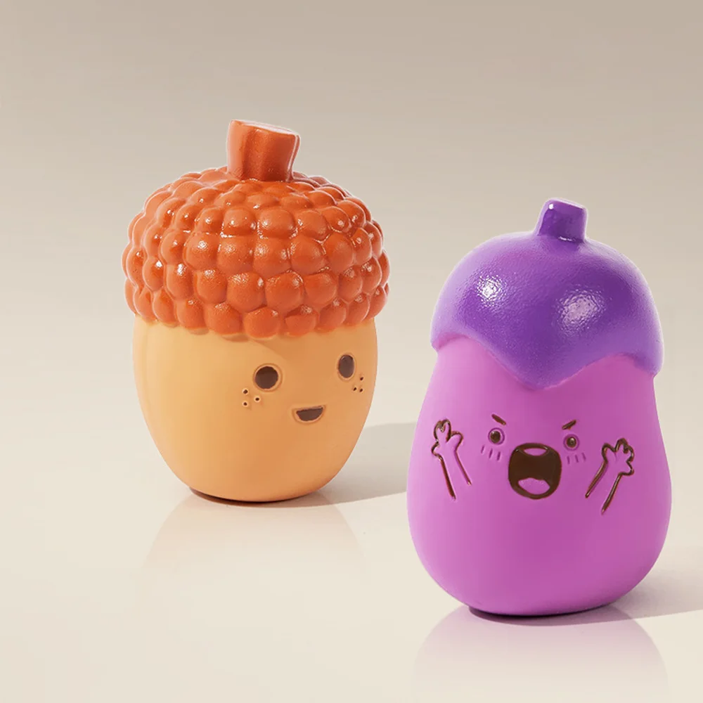 Neues Hundespielzeug für Haustiere – Kauspielzeug aus Latex mit Quietscher |   Überraschende violette Aubergine und unzerbrechliches Tannenzapfen-Design