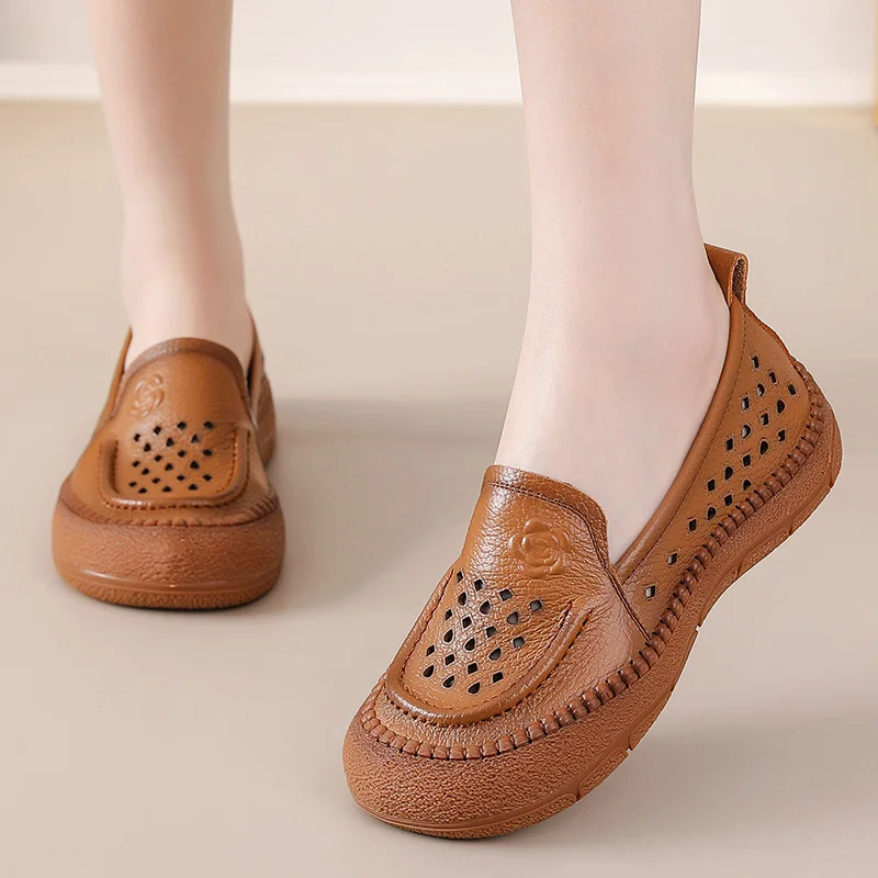 New Raised Rose V Cut Ballet Flats Woman Perforated Moccasins Women's Handmade Genuine Leather Loafers Ladies Soft Driving Shoes