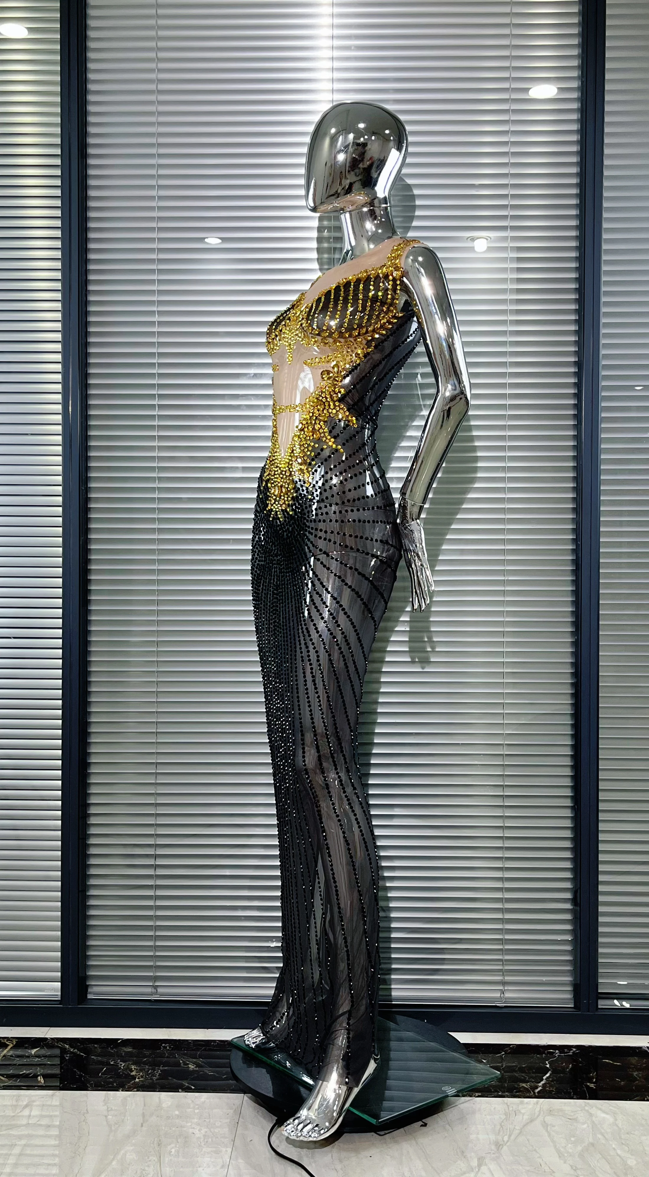 Luxe diamanten sexy doorschijn - Women Fashion Photoshoot recensie en prijs
