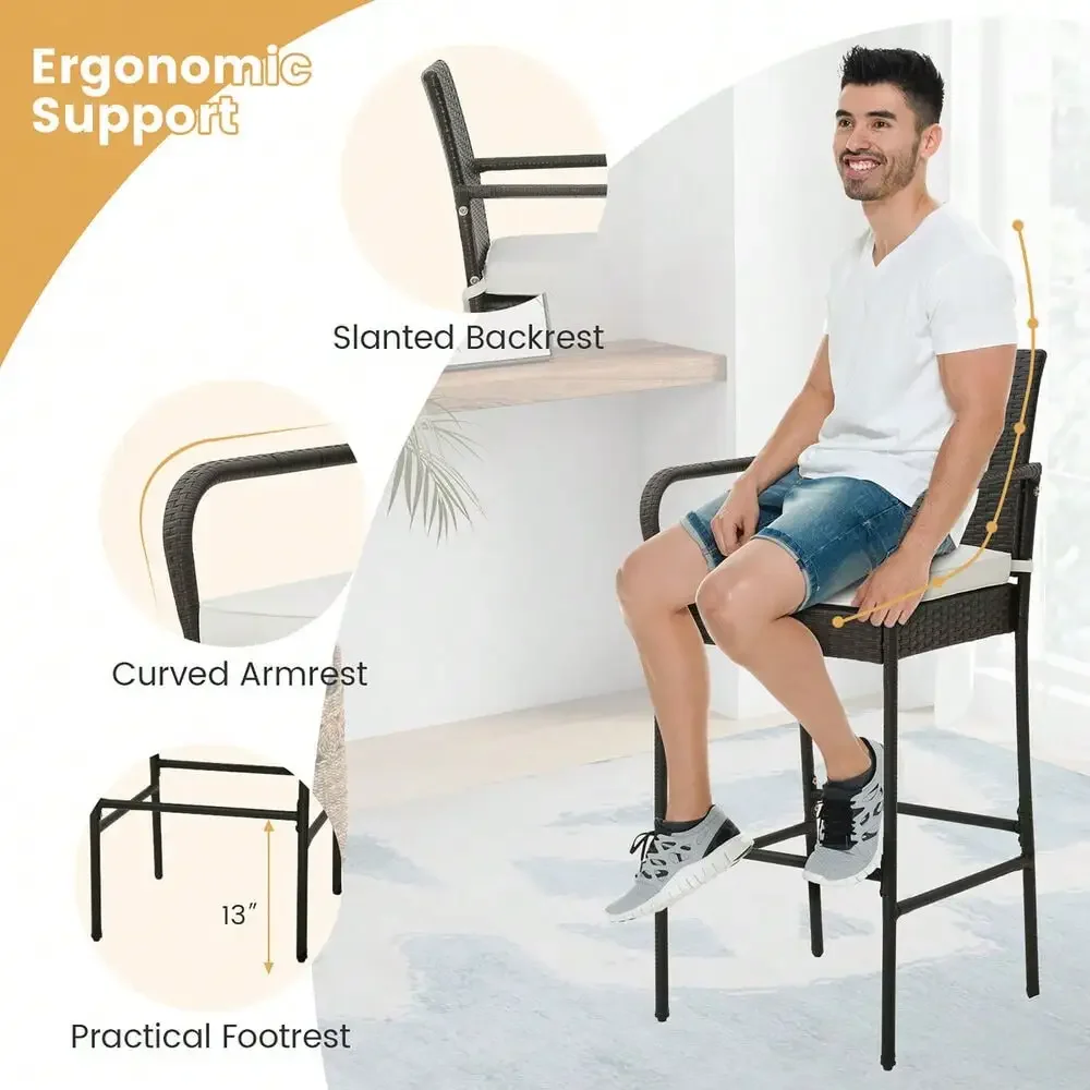 Juego de 2 taburetes de bar de mimbre, sillas de mostrador con respaldo alto para exteriores con cojines