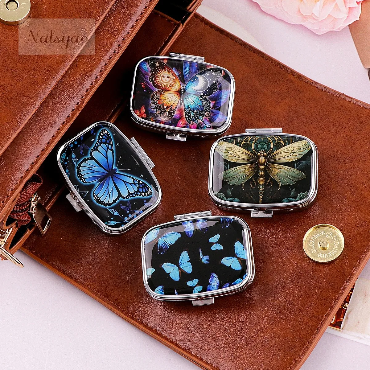 Animals Pattern 2 Compartments Metal Medicine Box Portable Travel Pill Organizer Sealed Storage Container