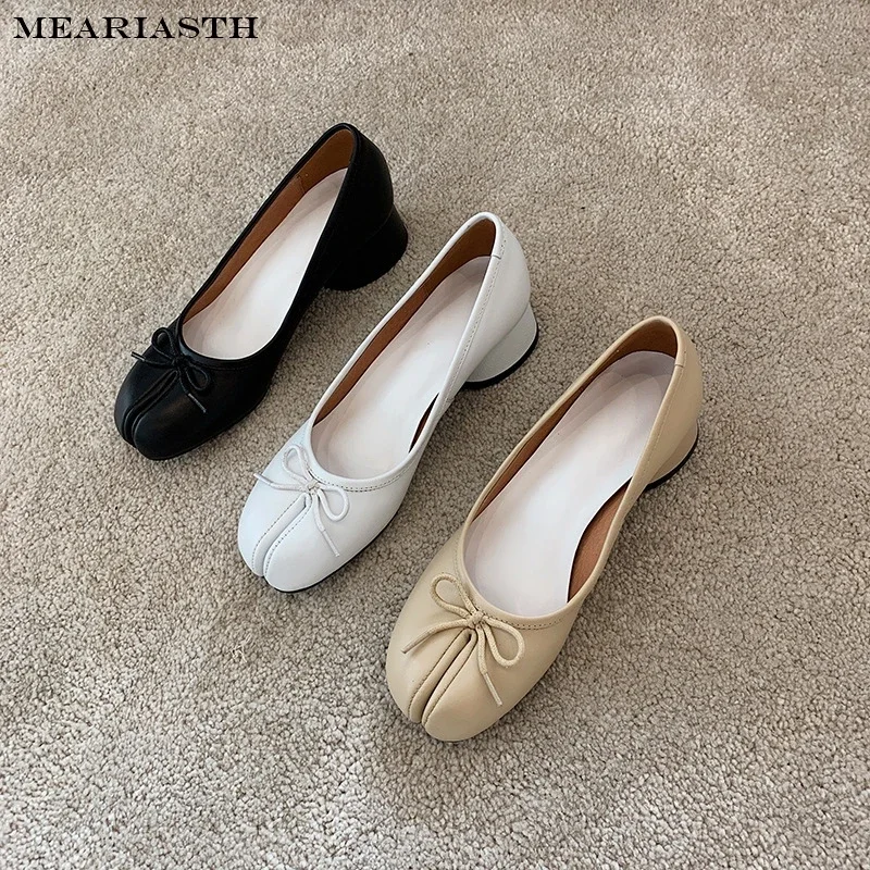 Spring Women White Apricot White Soft Leather Bow Tie Front Shallow Slip On Med Heels Split Toe Pumps Girls Tabi Shoes Size 43