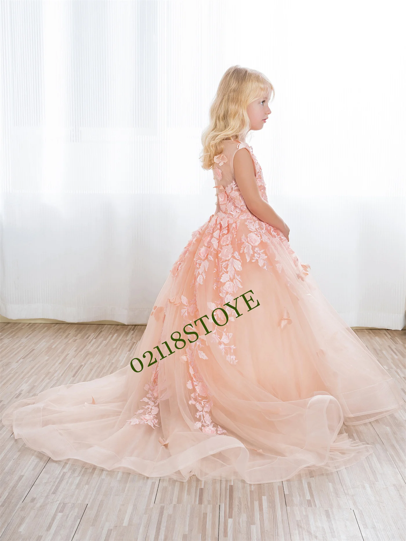 

Flower Girl Dresses Light Pink Tulle Puffy With Flower Butterfly Patterned Sleeveless For Wedding Birthday Banquet Princess Gown