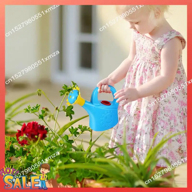 ABCL 4PCS Plastic Watering Cans Chicken Watering Garden Play Watering Cans Kids Beach Bath Watering Cans Random Color Durable