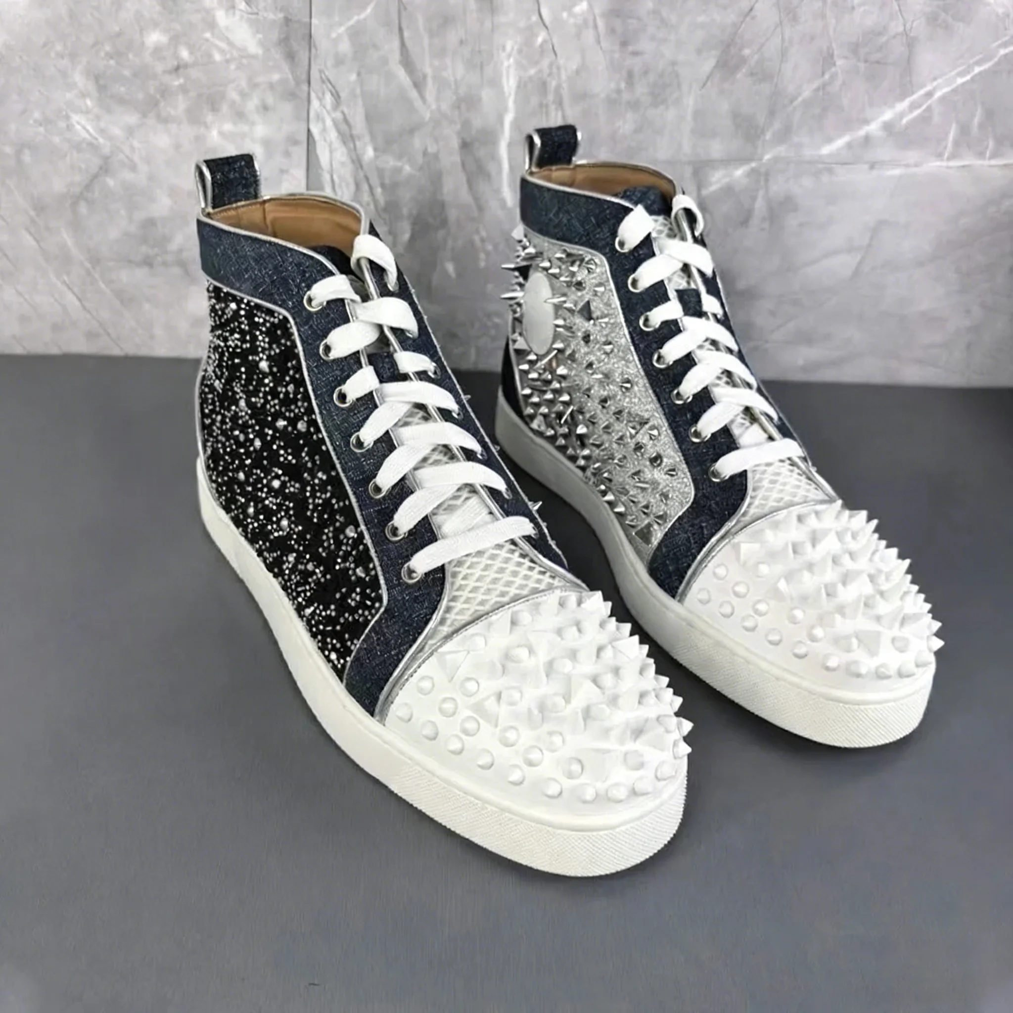 Luxury Men's High-Top Sneakers Denim Patchwork Black White Color Block Spiked Studded Casual Shoes Red Sole for Party Clubwear